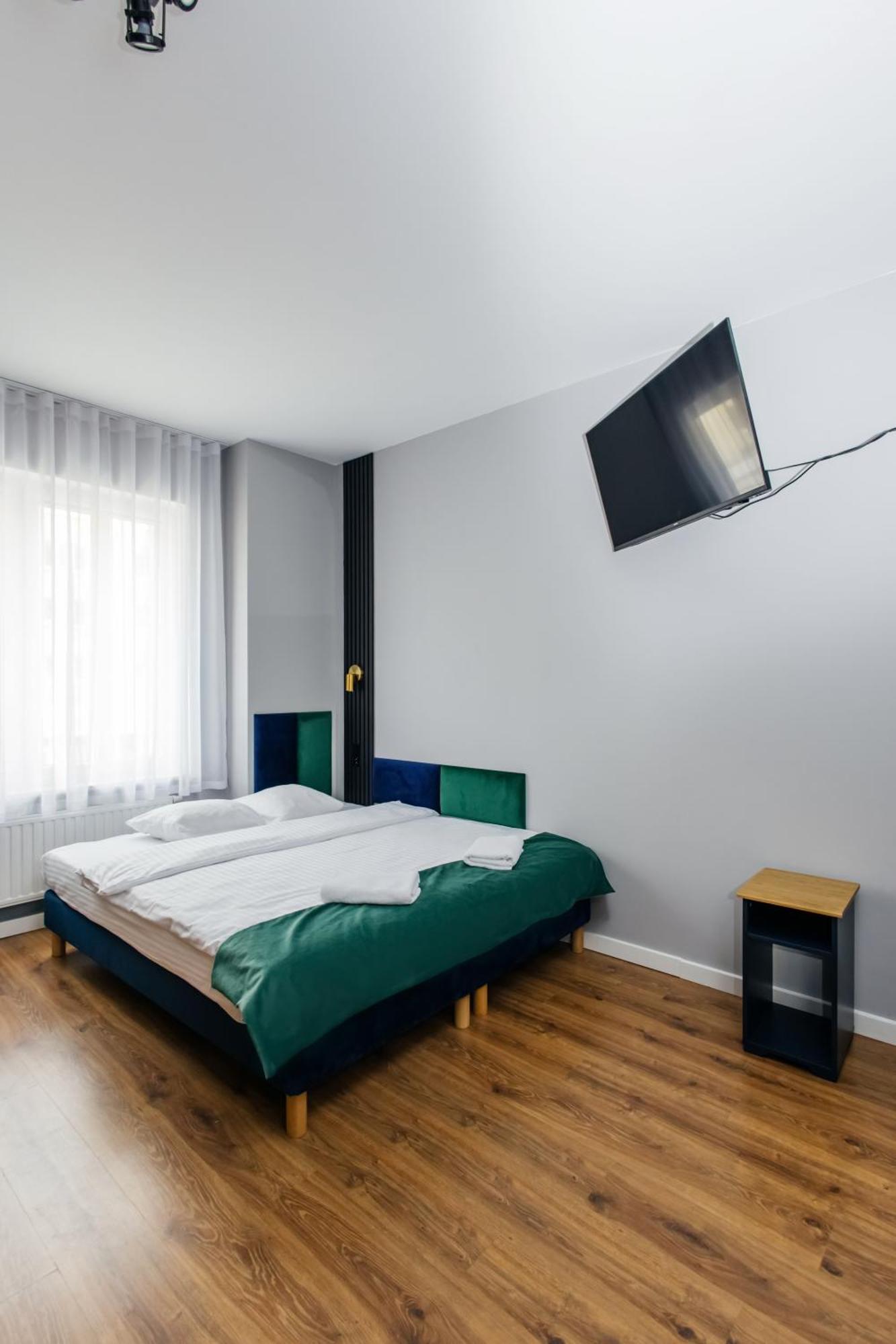 Aparthotel Elegant *